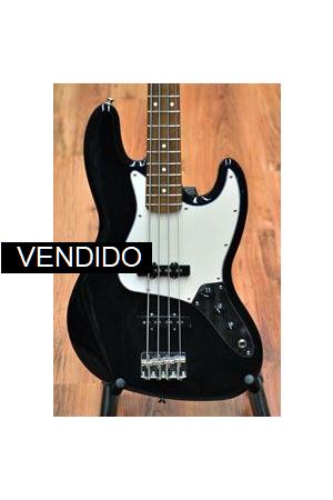 Fender Standard Jazz Bass Black RW Fender Standard Jazz Bass Black RW